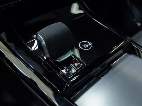 Used 2024 Land Rover Range Rover Sport Dynamic SE image 19