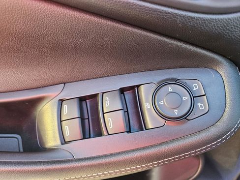 Used 2024 Buick Encore GX Sport Touring image 20