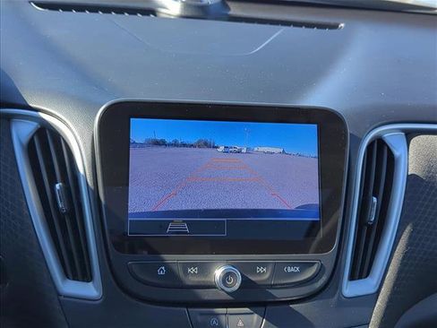 Used 2024 Chevrolet Malibu LT image 13