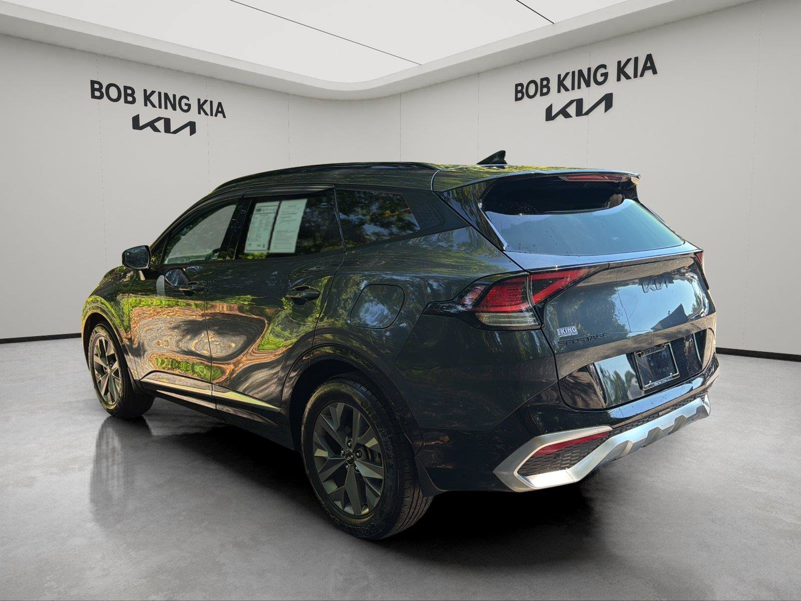 Used 2023 Kia Sportage SX FWD image 3