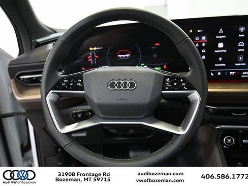 Used 2025 Audi Q5 Premium Plus AWD/4WD image 4