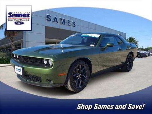 Used 2023 Dodge Challenger SXT w/ Blacktop Package image 1