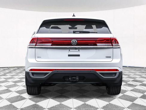 New 2026 Volkswagen Atlas Cross Sport SEL AWD/4WD image 18