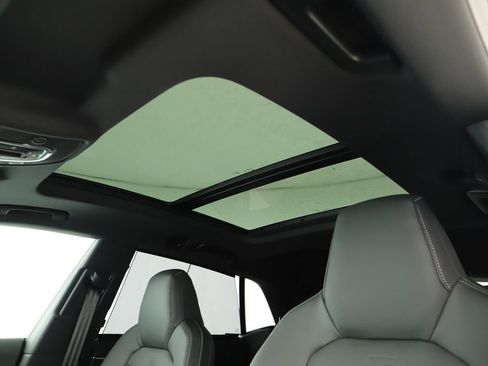 New 2026 Audi SQ8 Premium Plus image 26