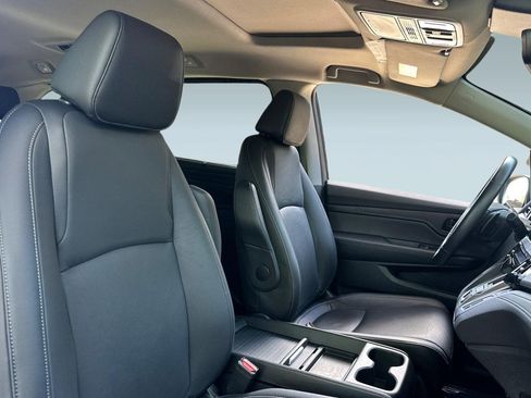 Used 2024 Honda Odyssey EX-L image 30