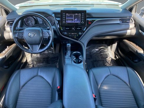 Used 2023 Toyota Camry SE image 10