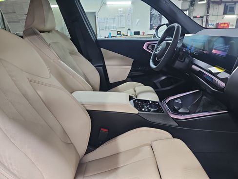 New 2026 BMW X3 xDrive30i w/ Premium Package AWD/4WD image 10