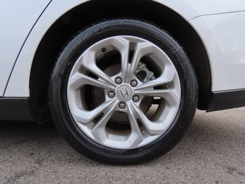 Certified 2023 Honda Accord LX image 8