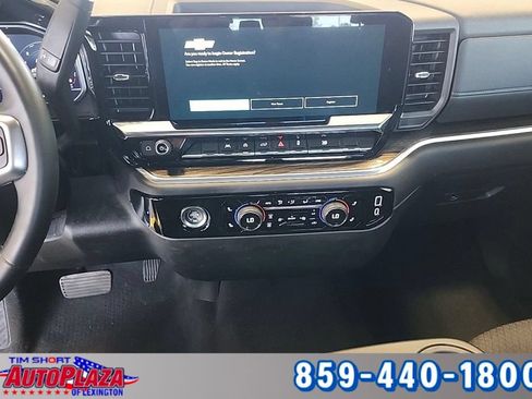 Used 2024 Chevrolet Silverado 1500 LT AWD/4WD image 4