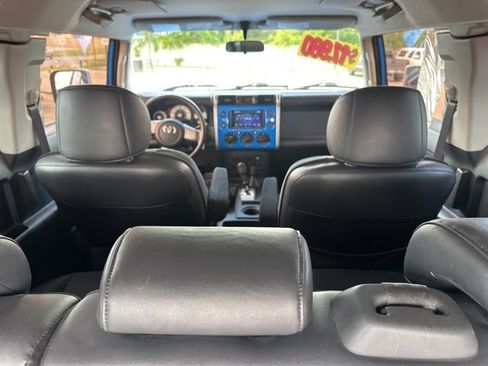 Used 2008 Toyota FJ Cruiser 4WD image 15