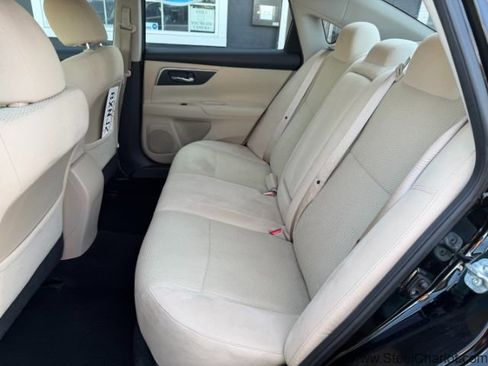 Used 2015 Nissan Altima 2.5 S w/ Sport Value Package image 14