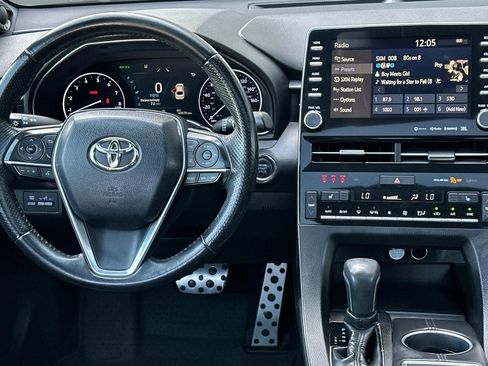 Used 2019 Toyota Avalon XSE w/ Carpet Mat Package image 26