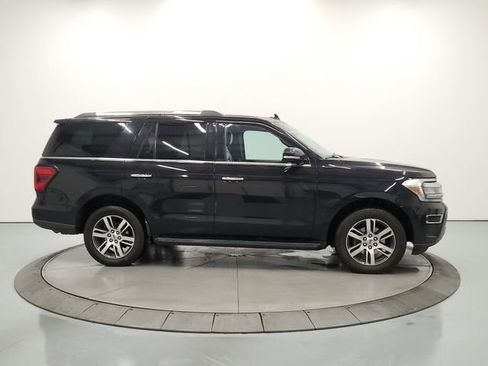 Used 2024 Ford Expedition Limited RWD image 8