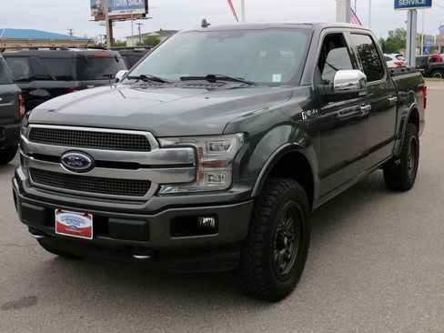 Used 2018 Ford F150 Platinum w/ Equipment Group 701A Luxury image 2