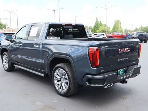 Certified 2022 GMC Sierra 1500 Denali w/ Denali Premium Package AWD/4WD image 7
