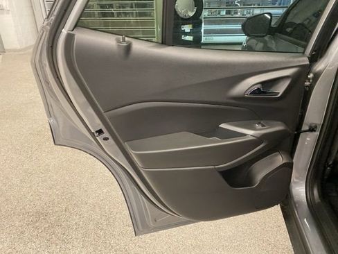 New 2026 Chevrolet Trax LT w/ Driver Confidence Package FWD image 27