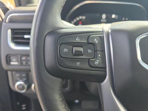 Used 2022 GMC Yukon SLT w/ SLT Luxury Package AWD/4WD image 23
