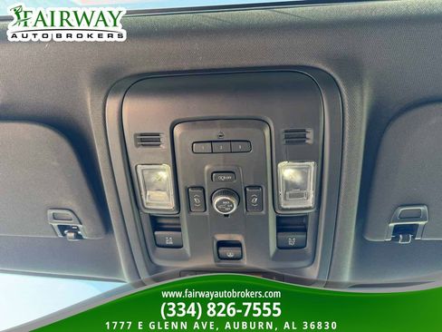 Used 2022 Chevrolet Tahoe Z71 w/ Luxury Package image 25