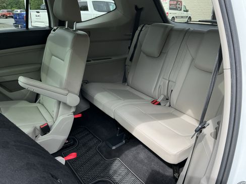 Used 2019 Volkswagen Atlas SE w/ Panoramic Sunroof Package AWD/4WD image 26