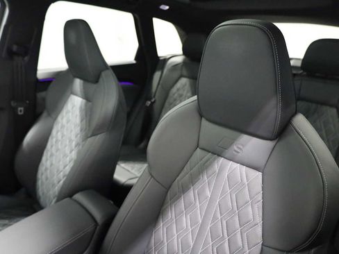 Used 2025 Audi SQ5 Premium Plus w/ Premium Plus Package AWD/4WD image 18