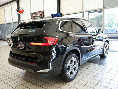 Used 2023 BMW X1 xDrive28i AWD/4WD image 16