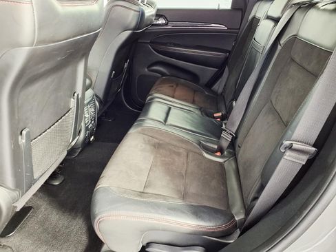 Used 2020 Jeep Grand Cherokee Trailhawk image 10