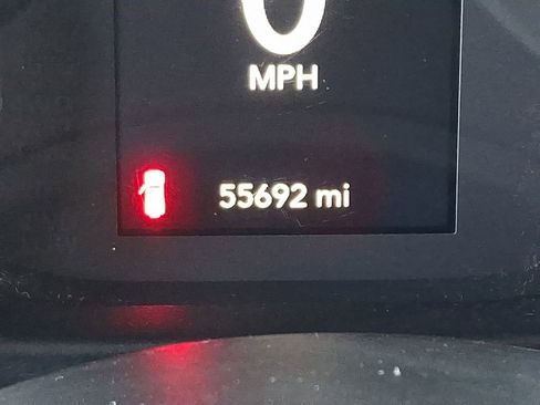 Used 2022 Jeep Wrangler Sport S image 22