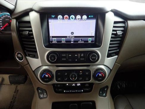 Used 2017 GMC Yukon SLT w/ Premium Edition image 18