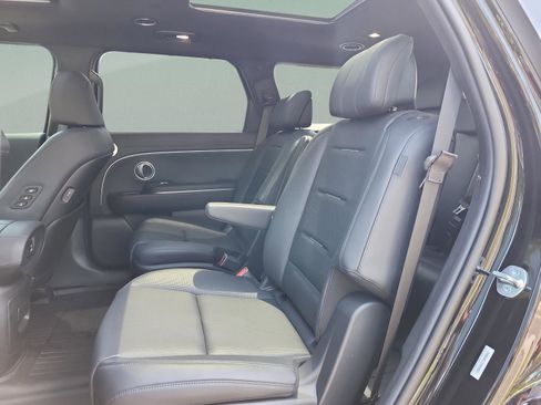 Certified 2026 Hyundai Palisade Calligraphy FWD image 13