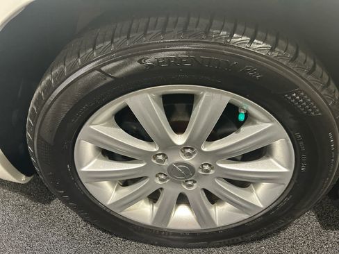 Used 2011 Chrysler 200 Touring w/ Cold Weather Group image 11