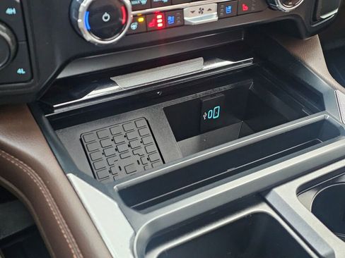 Certified 2025 Ford F350 King Ranch image 29