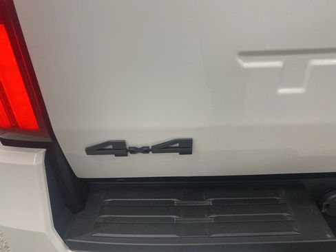 Used 2024 Toyota Tacoma TRD Sport image 8