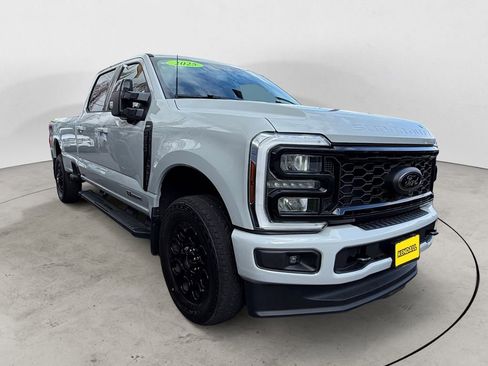 Certified 2025 Ford F350 Lariat w/ Black Appearance Package AWD/4WD image 6