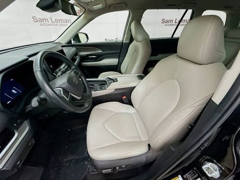 Used 2024 Toyota Grand Highlander FWD image 21