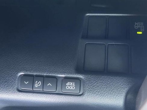 Used 2016 Lexus IS 200t w/ F Sport Package image 18