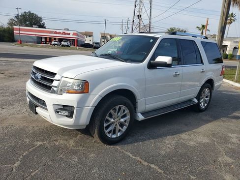 Used 2017 Ford Expedition Limited image 2