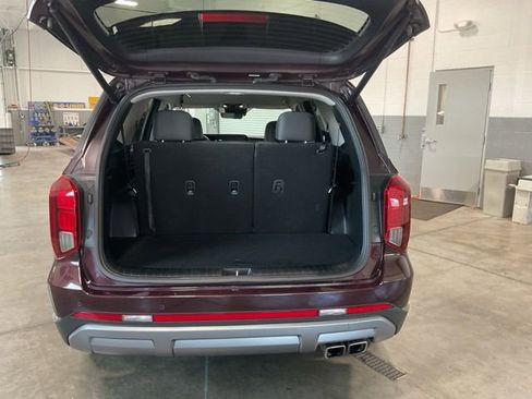 Used 2023 Hyundai Palisade SEL AWD/4WD image 19