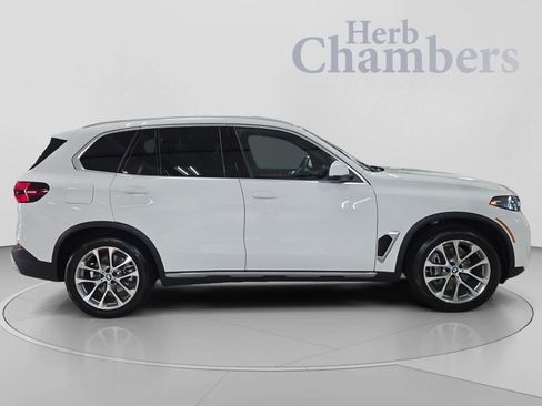Used 2026 BMW X5 xDrive40i w/ Climate Comfort Package AWD/4WD image 11