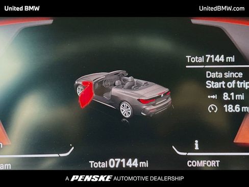 Used 2023 BMW 430i Convertible w/ M Sport Package image 7