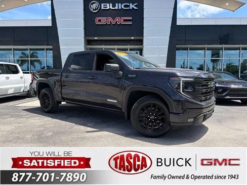 Used 2023 GMC Sierra 1500 Elevation RWD image 1