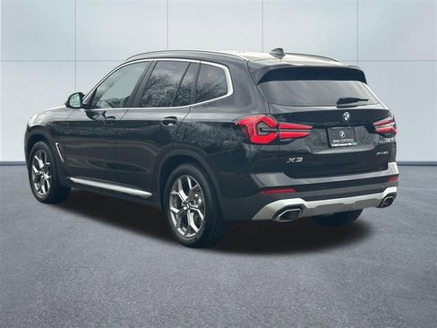 Certified 2024 BMW X3 xDrive30i w/ Premium Package image 9