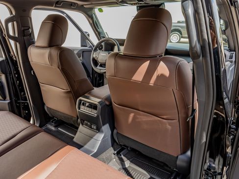 Used 2026 Toyota Land Cruiser w/ Premium Package AWD/4WD image 33