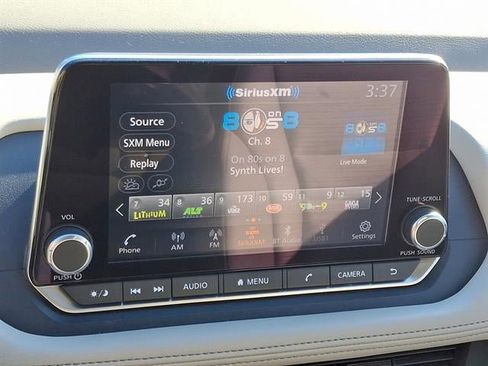 Certified 2023 Nissan Rogue SV image 17