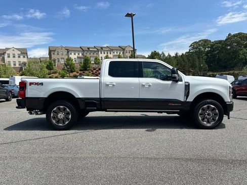 Certified 2024 Ford F250 King Ranch AWD/4WD image 8