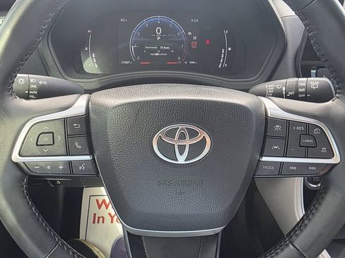 Used 2026 Toyota Grand Highlander FWD image 18