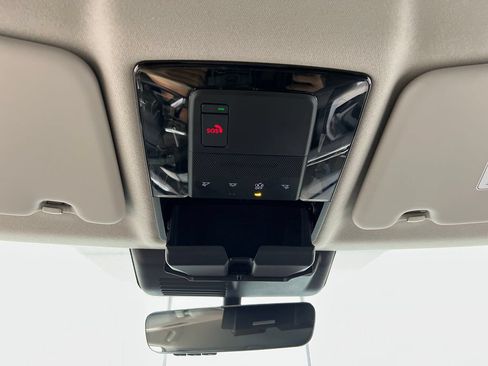 Used 2025 Mitsubishi Outlander SE AWD/4WD image 70