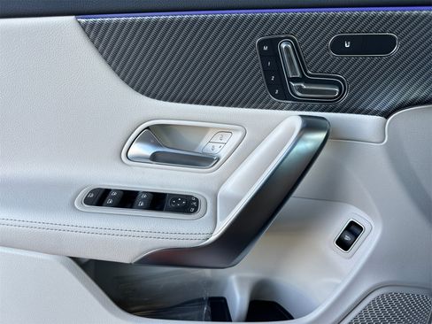 New 2025 Mercedes-Benz CLA 250 4MATIC image 11