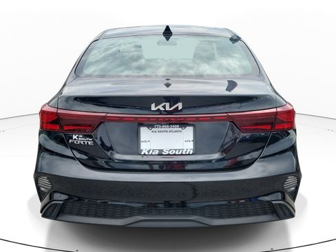 Used 2024 Kia Forte LXS FWD image 5