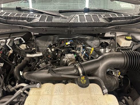 Used 2024 Ford F150 XLT w/ FX4 Off-Road Package image 23