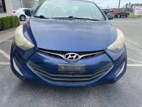 Used 2013 Hyundai Elantra image 3